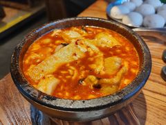 -明洞阿姨·韩式酱蟹烤肉·创意料理(三元桥店)