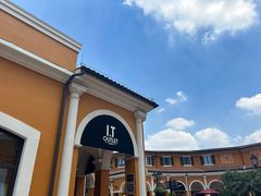 -佛罗伦萨小镇广佛名品奥特莱斯(疏港路店)