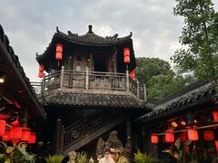 -小龙翻大江文化火锅(宽窄店)