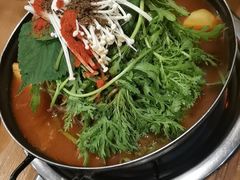 -喇喇排骨火锅·传统韩式脊骨汤(望京西园总店)