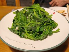 蒜蓉豌豆荚-重庆石磨豆花庄(乔庄店)