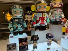 -泡泡玛特POPMART(蓝色港湾店)