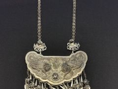 -北京服装学院民族服饰博物馆