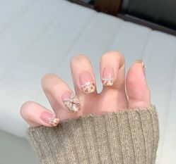 -兔猫ToMoreNails美甲美睫