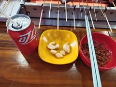 -哈尔滨小酒馆·鲜肉现穿自助烧烤(康新花园店)