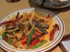 -纳鲁孜·新疆特色餐厅(上海悦荟广场店)