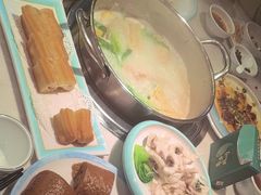 -粤顺渔坊·中山脆肉鲩火锅(清湖店)