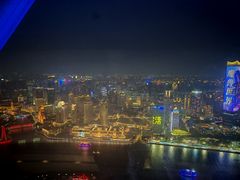 -东方明珠259米全透明悬空观光廊