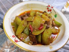 莴苣烧牛筋-大隐隐于市私房菜(保和小区店)