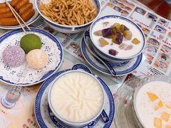 -广信牛奶甜品世家(台东店)