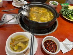 -菌之家·专业纯野生菌火锅·特色炒菌