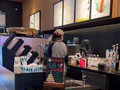 -星巴克(金华东阳银泰城店)
