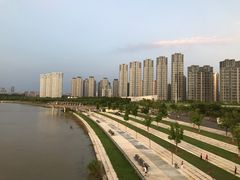 -南京眼步行桥