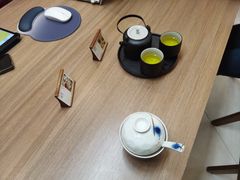 -灸春堂·艾灸·痛症·整脊连锁(之江银泰店)