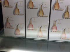 -DFS迪斐世(香港广东道店)