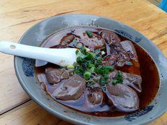 血旺-杨三娘跷脚牛肉(羊子山西路店)