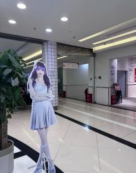 -单色舞蹈