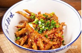 Signature Garlic Chicken Feet