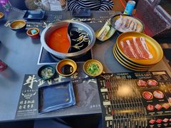 -牛武士寿喜烧·和牛火锅自助(全球首店)