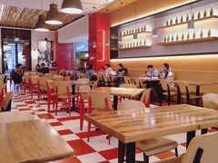 -城市大道红炉披萨烘焙坊