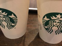 -星巴克臻选(南京金茂览秀城店)