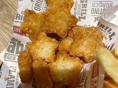 -The Habit Burger Grill 哈比特汉堡(爱琴海店)