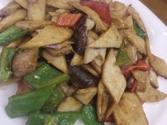 -金丝饭庄(金丝新天地保障性住宅小区店)
