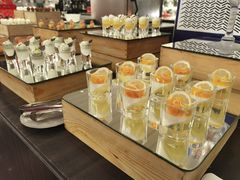 -圣丰索菲特·2 On 988 Café 自助餐厅