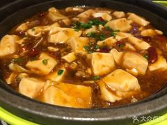 -皇后餐厅-煲仔·小菜·打边炉(古北店)