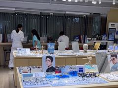 -鲸渝眼镜·浅目视光(春熙路店)