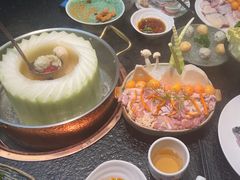 -得意咚瓜·顺德鱼生·冬瓜火锅(深圳首店)