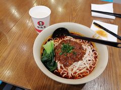 -李先生牛肉面大王(上海站南广场店)