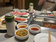 -海底捞火锅(新松江路生日主题店)