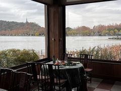 -湖畔居茶楼(湖滨店)