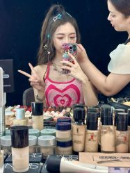 -红馆妆造(中央大街店)