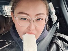 -粘豆包柴火铁锅炖