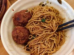 -佬钱湾仔(衣裳街店)