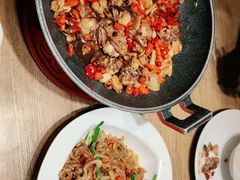 -爱碗亭·鲜炒湖南菜(壹城中心店)