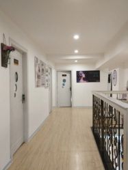 -倾城妃姿美疗中心