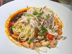 -嫩芽 ·地道重庆菜(十八梯露台夜景店)