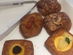 黑樱桃小不点面包-味多美蛋糕(苏州街地铁店)