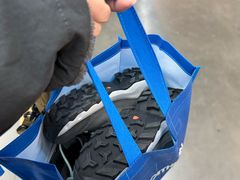 -迪卡侬(金龙湖店)