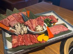 -炼火烤肉店