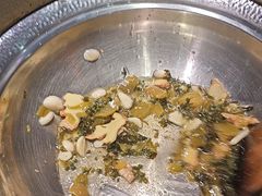 -老船舫·现做活鲜鱼馆(东郊记忆店)