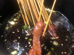 -虾弄弄海派小龙虾·牛羊蝎子火锅