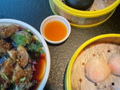 -蝴蝶里·粤菜·点心(滨江龙湖店)