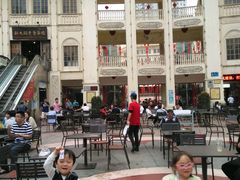 -海口骑楼小吃街