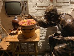 -新哥老官·畅吃123·美蛙世界(苏宁广场店)