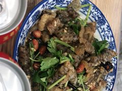 -江城燕子大排档(江汉路步行街店)