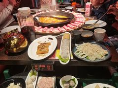 -九牧鱻·渝老鬼重庆火锅(人民路店)